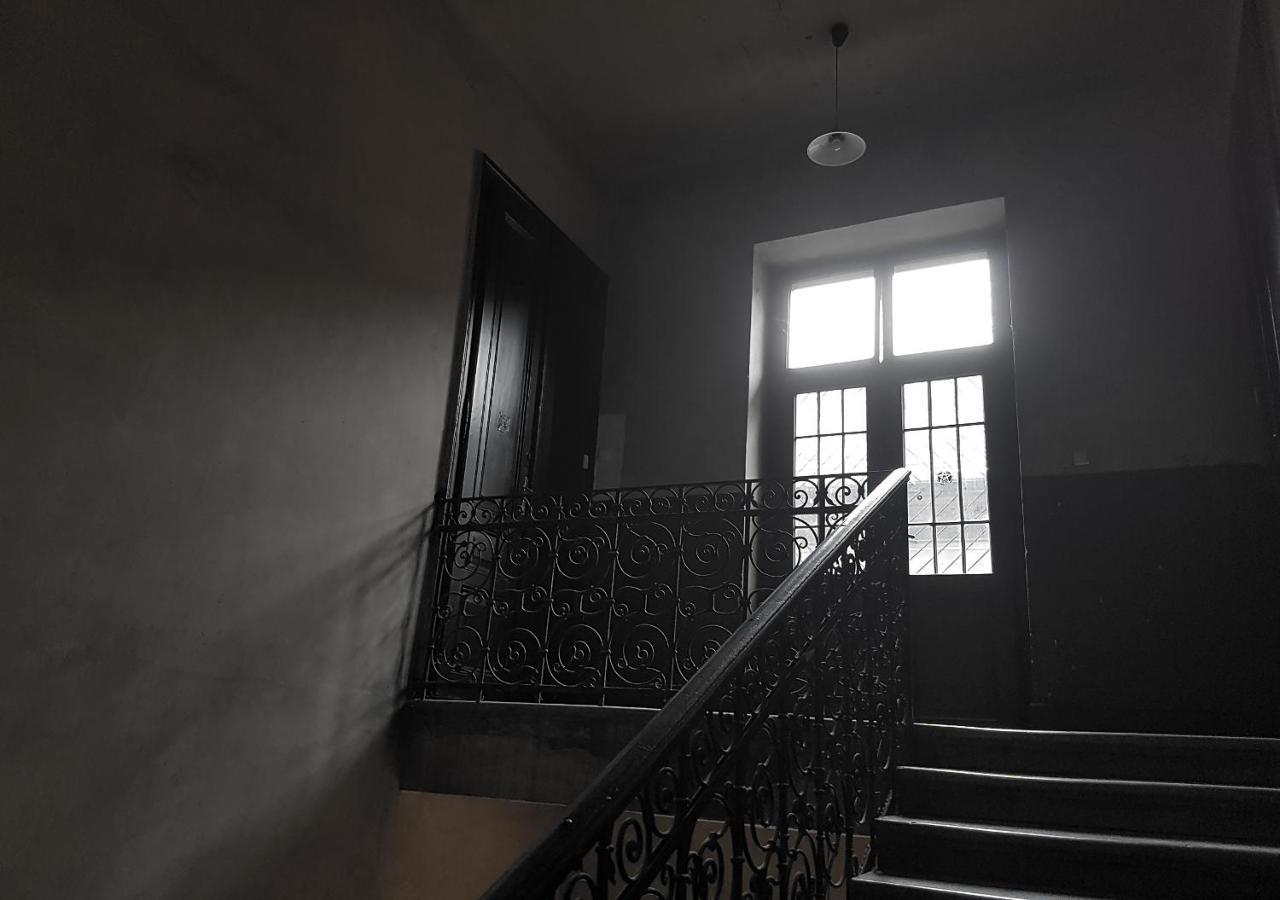 Luxury New Apartment With Gallery At Dob Street Nearby Gozsdu Court Budapest Exterior foto